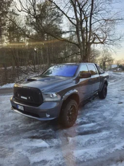 Dodge ram 1500 5.7hemi Jeziorki • OLX.pl