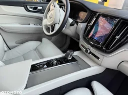 Volvo XC 60 B4 D Plus Dark