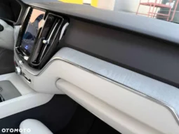 Volvo XC 60 B4 D Plus Dark