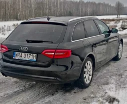 Audi A4 B8 2.0 TDI 143 KM–2012 r.-225 000 km-Bezwypadkowy Radom • OLX.pl