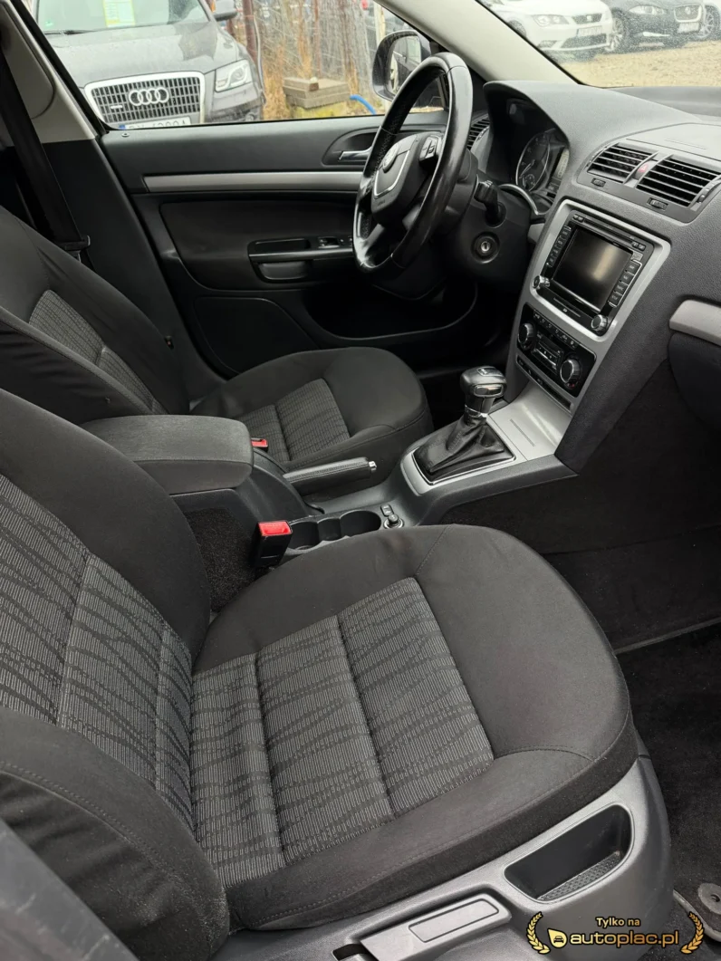 Skoda Octavia II 1.8 Benzyna/2010 rok/Automat/Navi/Xenon/PDC/Alu/Zamiana