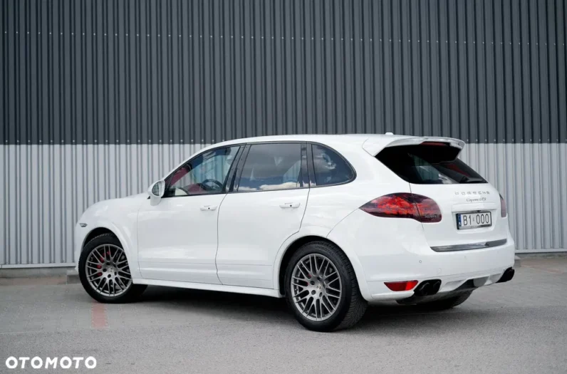 Porsche Cayenne GTS